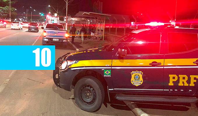 Mulher fica com fratura exposta ao ser atropelada por motoqueiro que foge sem prestar socorro - News Rondônia