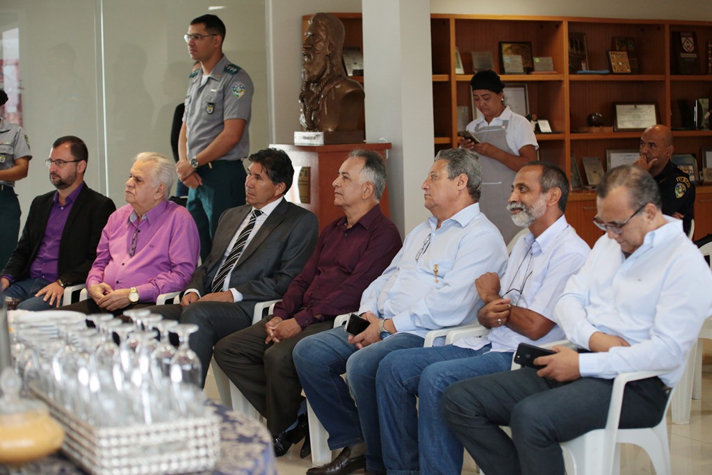 CAFÉ DA MANHÃ COM EX-COMANDANTES E SUBCOMANDANTES GERAIS, MARCA COMEMORAÇÕES DOS 43 ANOS DA POLÍCIA MILITAR DE RONDÔNIA - News Rondônia