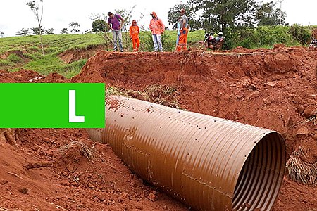 DEPARTAMENTO DE ESTRADAS E RODAGENS TRABALHA EM DUAS FRENTES NA RECUPERAÇÃO DE RODOVIAS EM CACOAL - News Rondônia