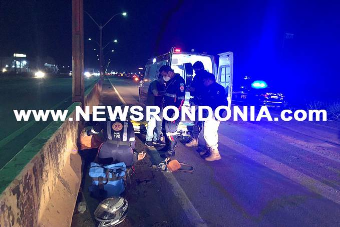 GRAVE: Casal em moto sofre acidente após o pneu estourar na BR-364 - News Rondônia
