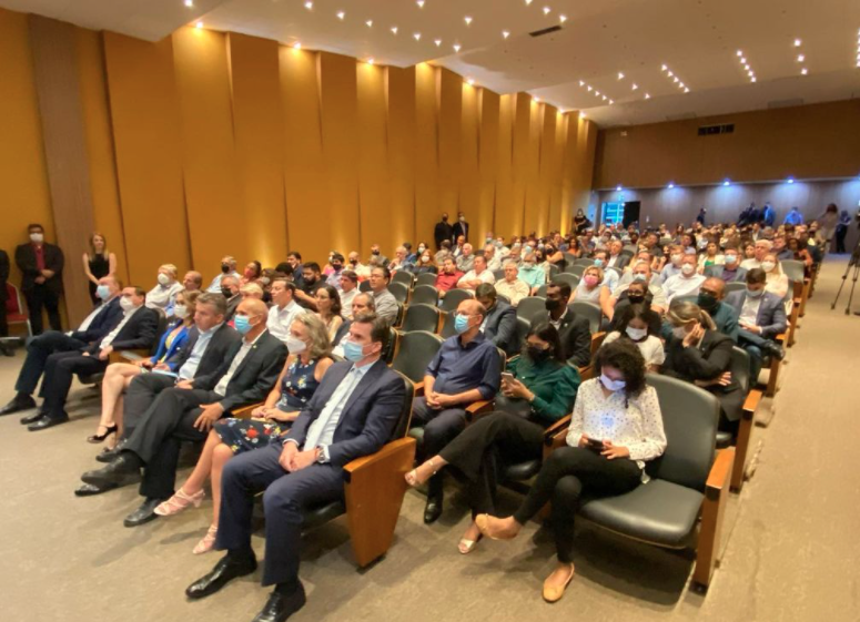 Presidente da Sicoob Credisul participa de palestra com governador Mauro Mendes em Cuiabá (MT) - News Rondônia