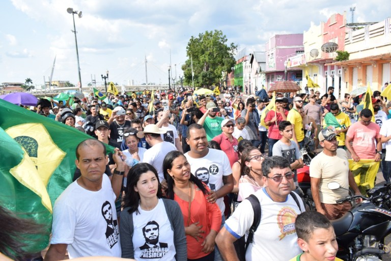 'VAMOS ESQUECER O 13, O NÚMERO DO CAPETA', DIZ BOLSONARO EM COMÍCIO EM RIO BRANCO-AC - News Rondônia