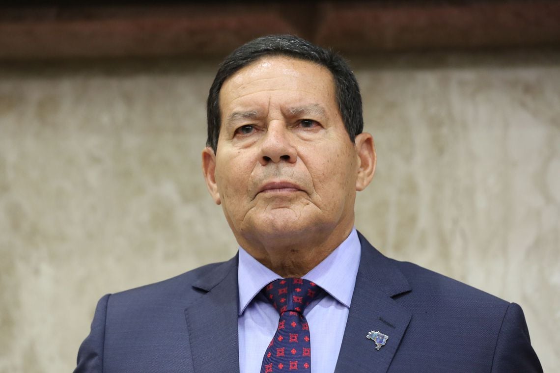 GOVERNO DEVE EDITAR MP PARA CONTRATAR EMPREGADOS APOSENTADOS DO INSS - News Rondônia