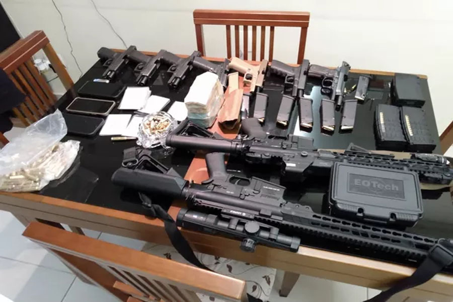 Policiais civis do Deic são presos por suspeita de sequestro e extorsão de integrante de facção criminosa - News Rondônia