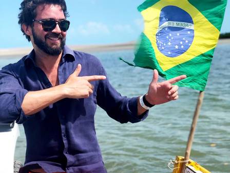 NOVO AFFAIR DE ANITTA É 11 ANOS MAIS VELHO, FÃ DE ROCK E BOLSONARO - News Rondônia