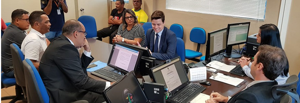JT BLOQUEIA R$ 360 MIL DO CONSÓRCIO SIM PARA PAGAMENTO DE CESTAS BÁSICAS E TICKET ALIMENTAÇÃO DOS EMPREGADOS - News Rondônia