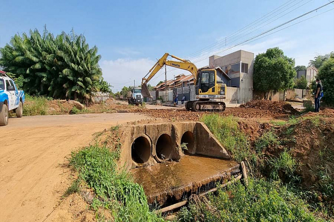 Em menos de 4 meses prefeitura de Jaru construiu 5 galerias de concreto; outras 3 estão em andamento - News Rondônia