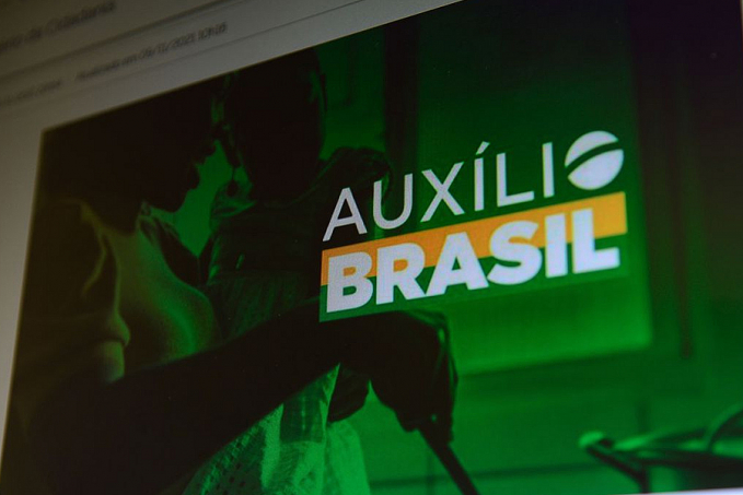 Caixa paga hoje Auxílio Brasil a beneficiários com NIS final 7 - News Rondônia