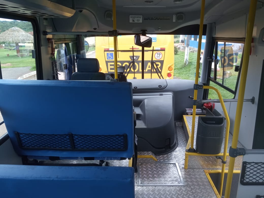AQUISIÇÃO DE ÔNIBUS ESCOLARES AO CENTRO TÉCNICO ABAITARÁ FACILITARÁ ACESSO DE ALUNOS NA REGIÃO DE PIMENTA BUENO - News Rondônia