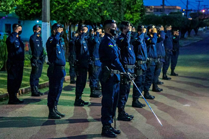 VALORIZAÇÃO - Governo de Rondônia realiza solenidade de formatura para promoção dos novos cabos do 10º Batalhão da Polícia Militar, em Rolim de Moura - News Rondônia