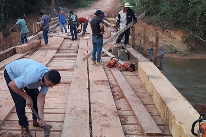UNIÃO BANDEIRANTES - Ponte sobre o rio Contra é reconstruída e entregue à população - News Rondônia