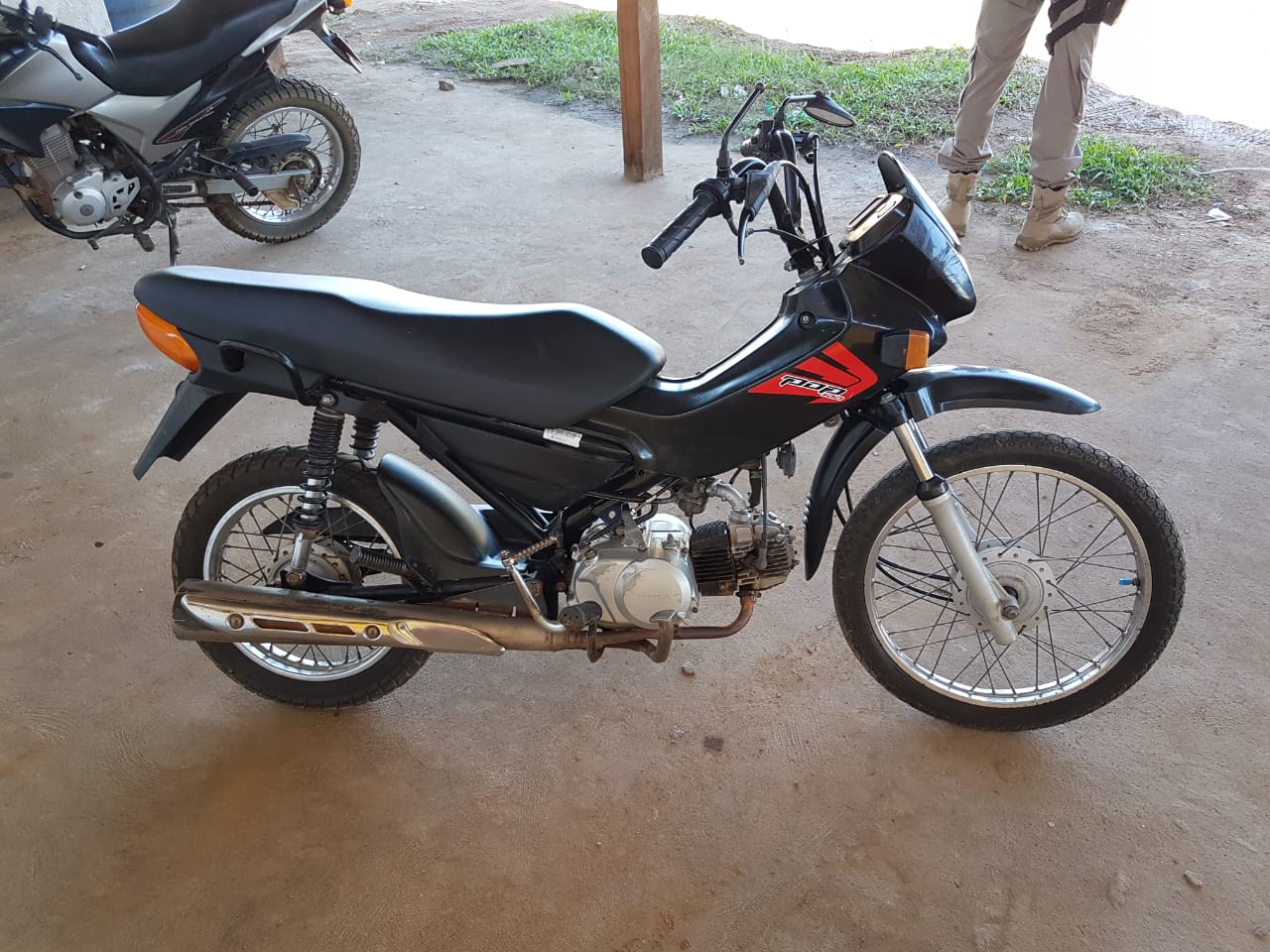 EM HUMAITÁ, CONDUTOR INABILITADO, EMBRIAGADO E COM MOTO ROUBADA SE ACIDENTA - News Rondônia