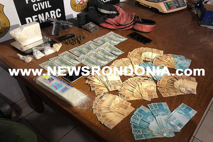REI DO TRÁFICO: Denarc prende ex presidiário com quase 1 Kg de cocaína, pistola e uma grande quantia de dinheiro real e dólar - News Rondônia