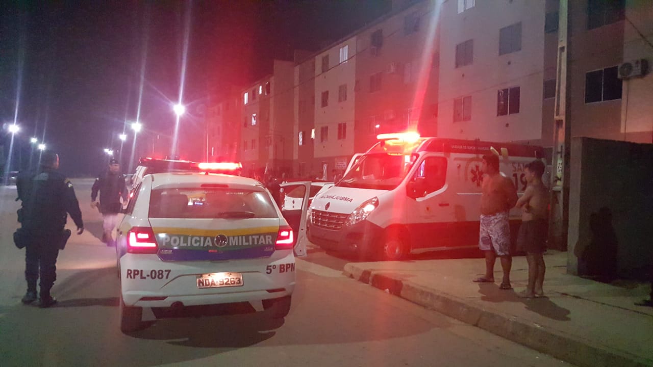 ORGULHO DO MADEIRA: HOMEM É SOCORRIDO EM ESTADO GRAVE APÓS TER CORPO QUEIMADO EM INCÊNDIO - (IMAGENS FORTES) - News Rondônia