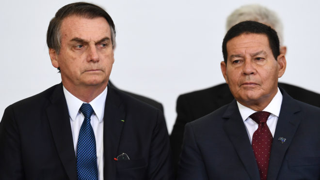Ministério Público pede ao TCU para trocar Bolsonaro por Mourão na gestão da crise da Covid-19 - News Rondônia