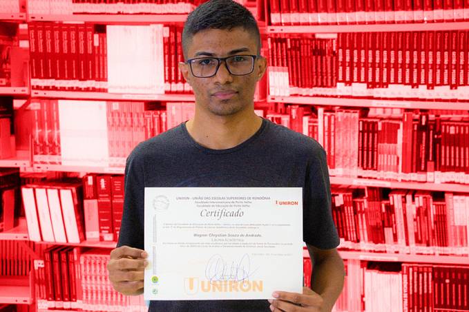UNIRON concede Prêmio de Láurea Acadêmica a formando do Curso de Análise e Desenvolvimento de Sistemas - News Rondônia