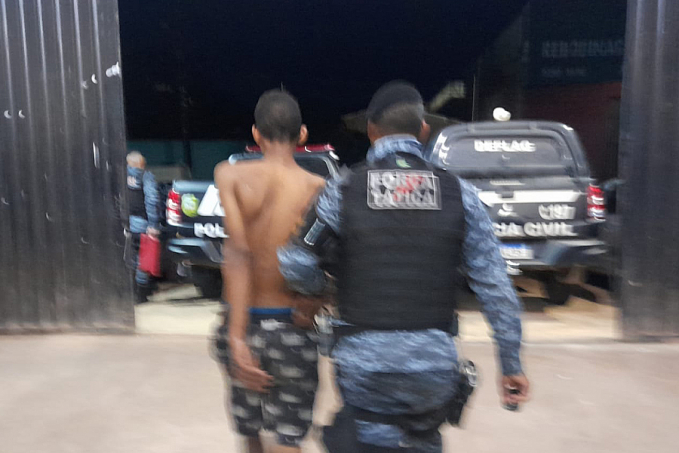 Suspeito invade residência, come comida da geladeira e é flagrado dormindo na cama da vítima - News Rondônia