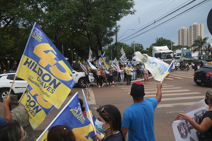 Pit stops nas ruas de Porto Velho demonstram popularidade do prefeito Hildon Chaves - News Rondônia