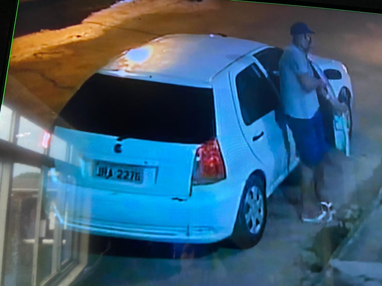 ASSISTA: Bandidos são filmados furtando empresas na capital - News Rondônia