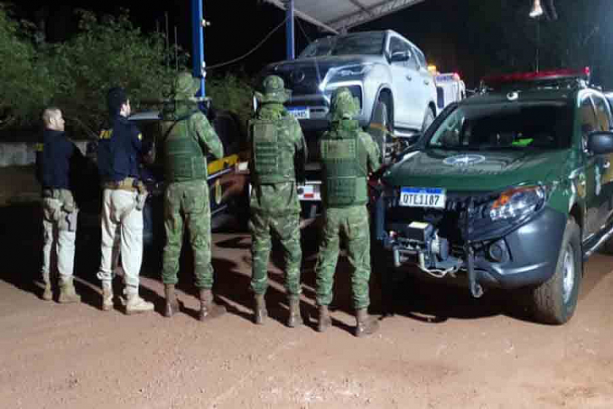 Operação das Forças de Segurança Pública na Fronteira recuperam caminhonete roubada de empresário - News Rondônia