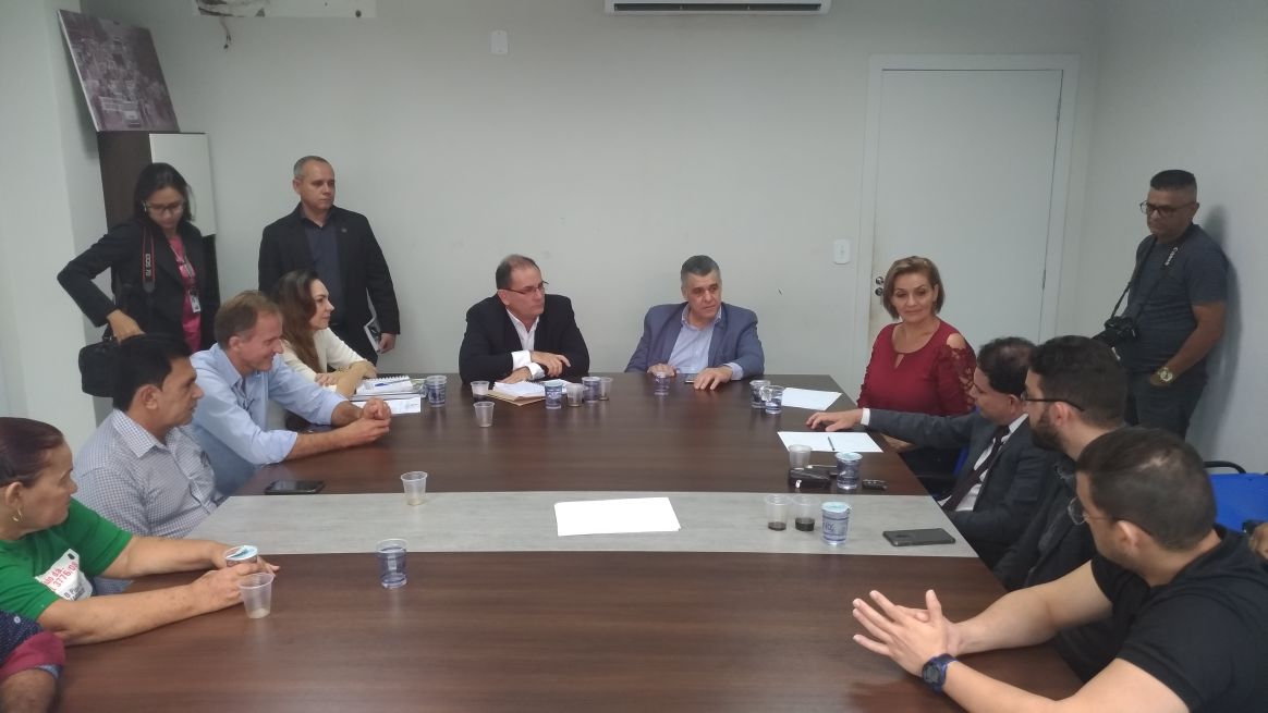 DANIEL PEREIRA VISITA O SINTERO E ANUNCIA MAIS EMPENHO DO GOVERNO NA TRANSPOSIÇÃO - News Rondônia