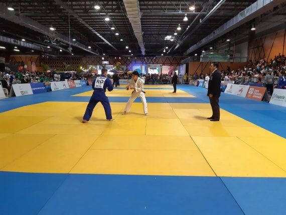 JUDOCA DE COLORADO DO OESTE CONQUISTA MEDALHA DE PRATA NOS JOGOS ESCOLARES EM BLUMENAU (SC) - News Rondônia