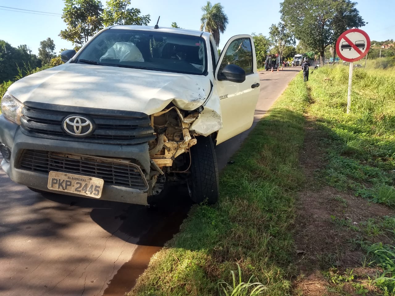MÃE E FILHA MORREM APÓS COLISÃO ENTRE MOTO E CARRO NA BR-135 - News Rondônia