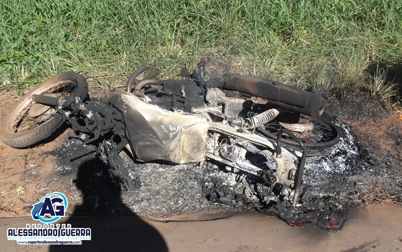 MÃE E FILHA MORREM APÓS COLISÃO ENTRE MOTO E CARRO NA BR-135 - News Rondônia