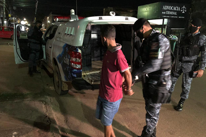Jovem preso com maconha na zona leste da capital - News Rondônia
