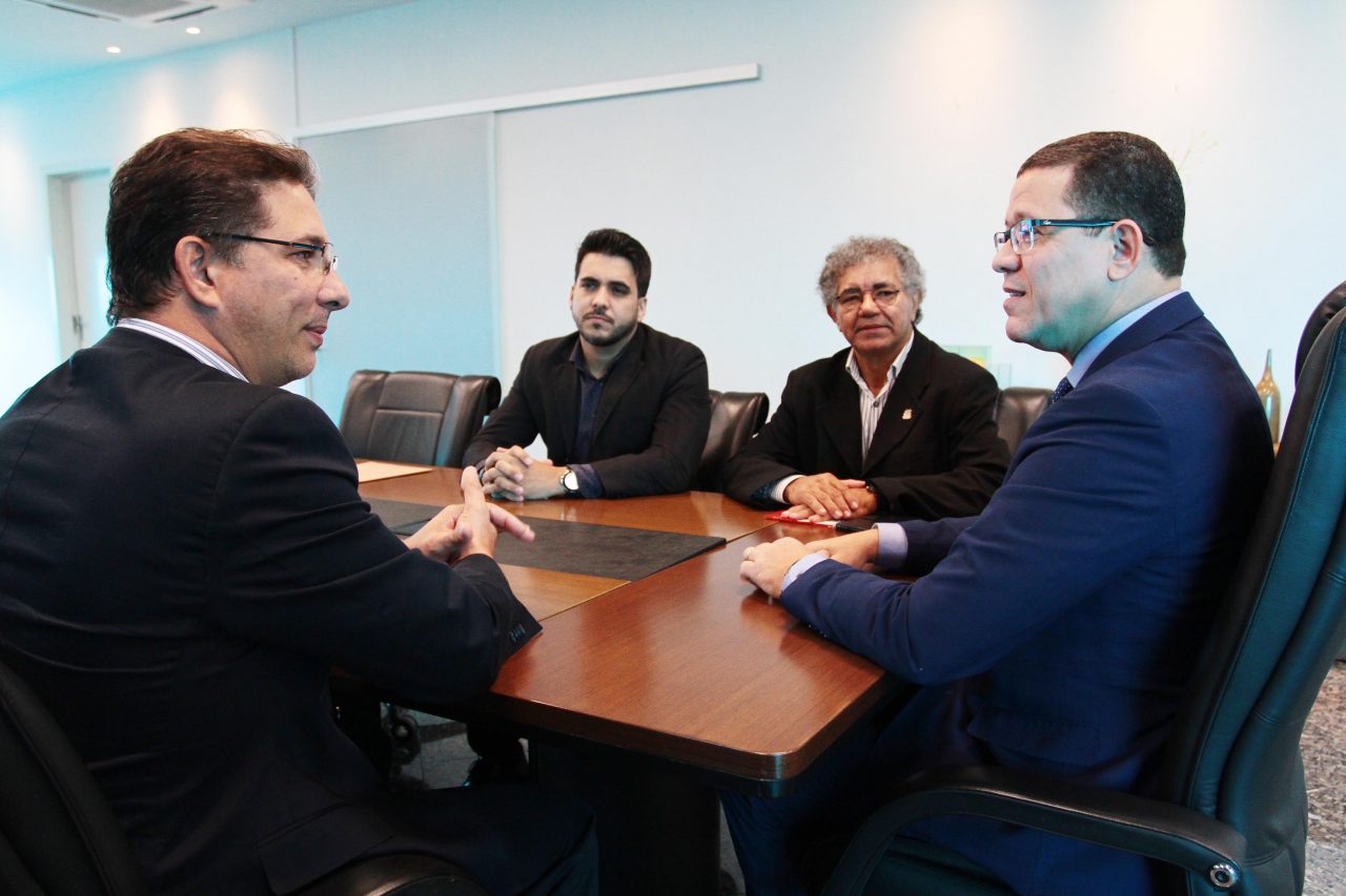 GOVERNADOR MARCOS ROCHA RECEBE VISITA DA REITORIA DA UNIR, DISCUTE AVANÇOS NO ENSINO SUPERIOR E AÇÕES ESTRATÉGICAS DE INCENTIVO A PESQUISA - News Rondônia