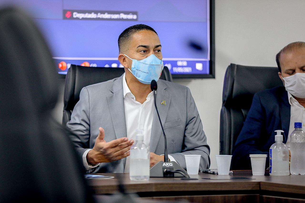 Lei do Selo 'Rondônia sem Racismo' de autoria de Eyder Brasil é sancionada - News Rondônia