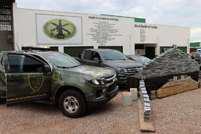 Gefron pega Amarok recheada de pasta base e cocaína - News Rondônia