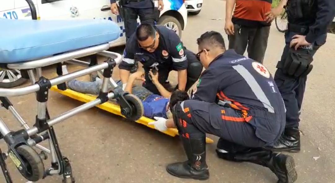 MOTOCICLISTA INABILITADO FICA GRAVEMENTE FERIDO APÓS COLIDIR CONTRA CAMINHONETE - News Rondônia