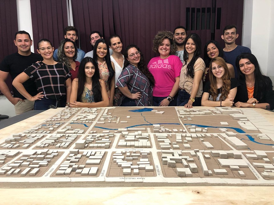 CACOAL VIRA MAQUETE DE ESTUDOS FEITA POR ESTUDANTES DE ARQUITETURA E URBANISMO DA UNESC - News Rondônia
