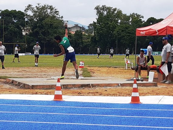 ATLETA DO TETRATLO DISPUTA UMA DAS SETE FINAIS NO ÚLTIMO DIA DOS JOGOS ESCOLARES EM SANTA CATARINA - News Rondônia