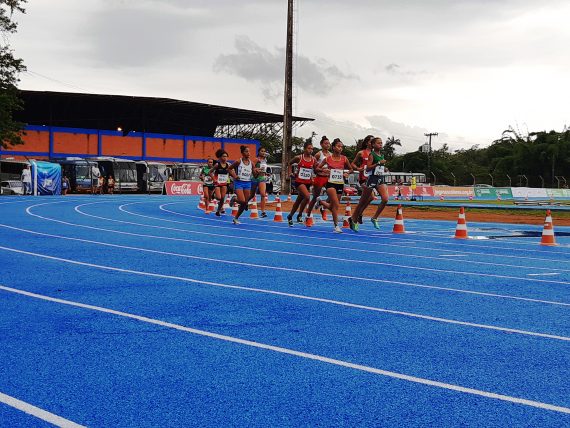 ATLETA DO TETRATLO DISPUTA UMA DAS SETE FINAIS NO ÚLTIMO DIA DOS JOGOS ESCOLARES EM SANTA CATARINA - News Rondônia