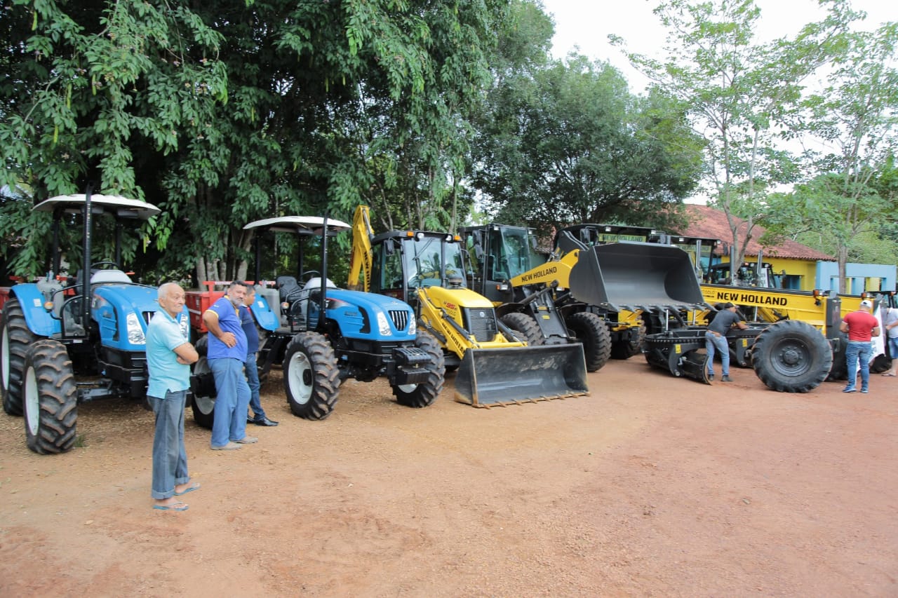 PREFEITURA RECEBE 20 MÁQUINAS QUE SERÃO USADAS PELAS SEMISB, SEMA E SEMAGRIC - News Rondônia