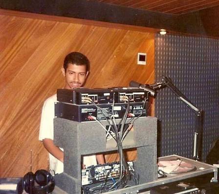 DJ PRESO INJUSTAMENTE POR MORTE NO RIO, LEONARDO GANHA EQUIPAMENTO DE DENNIS DJ PARA VOLTAR AO TRABALHO - News Rondônia