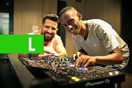 DJ PRESO INJUSTAMENTE POR MORTE NO RIO, LEONARDO GANHA EQUIPAMENTO DE DENNIS DJ PARA VOLTAR AO TRABALHO - News Rondônia