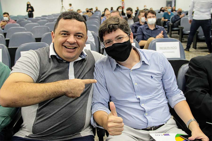 Dr. Paulo Henrique parabeniza recondução ao cargo do presidente da OAB Cacoal e a eleição do novo presidente da OAB, Seccional Ro - News Rondônia