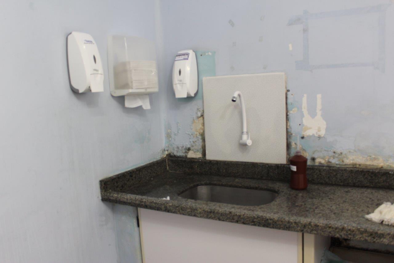FALTAM MÉDICOS E MEDICAMENTOS NO ANA ADELAIDE EM PORTO VELHO - News Rondônia