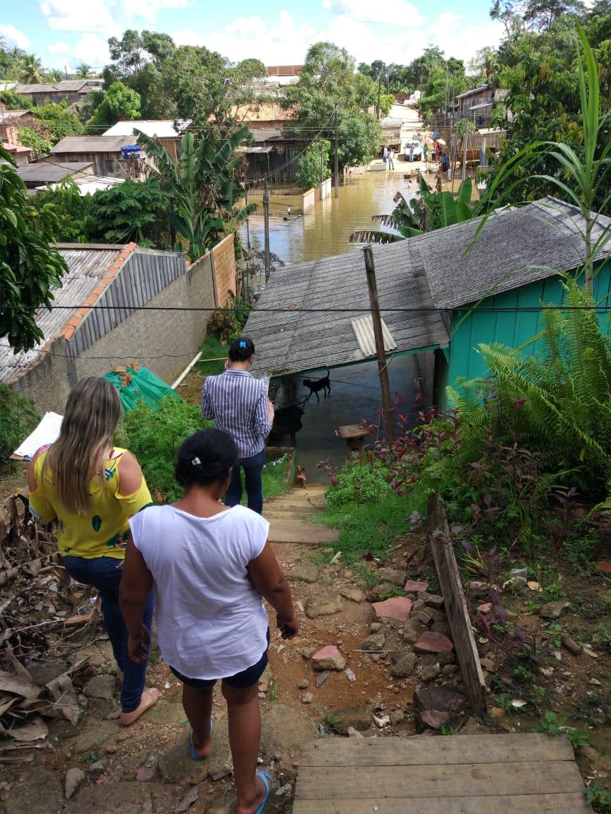 PREFEITURA DECRETA SITUAÇÃO DE EMERGÊNCIA EM BAIRRO ATINGIDO POR ENCHENTE, EM ARIQUEMES - News Rondônia
