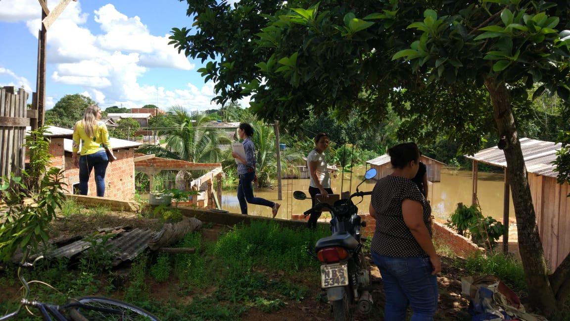 PREFEITURA DECRETA SITUAÇÃO DE EMERGÊNCIA EM BAIRRO ATINGIDO POR ENCHENTE, EM ARIQUEMES - News Rondônia