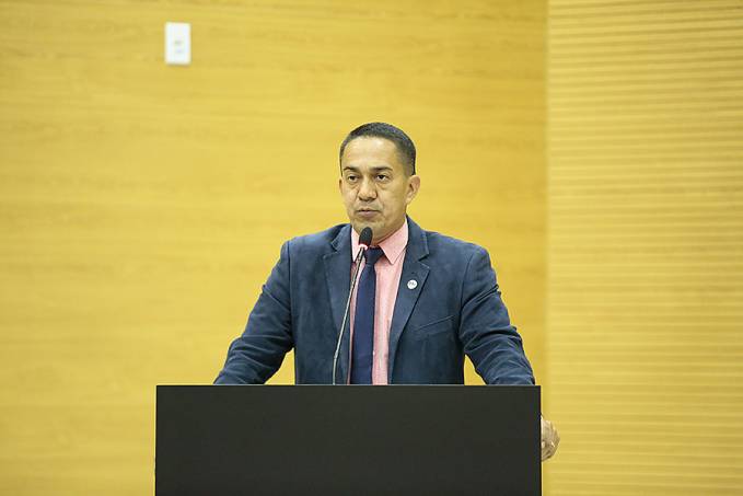 INVESTIMENTO: Sargento Eyder Brasil destina emenda para construção de academia ao ar livre em Presidente Médici - News Rondônia