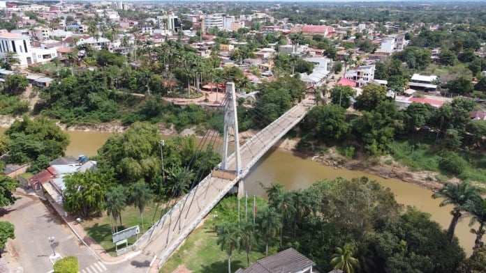 Obra em estrada motiva protesto e interrompe trânsito na fronteira do Brasil com a Bolívia - News Rondônia
