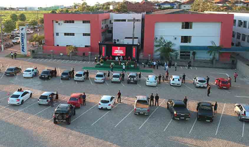 Alunos de enfermagem do UNIFACIMED vacinam contra COVID-19 - News Rondônia