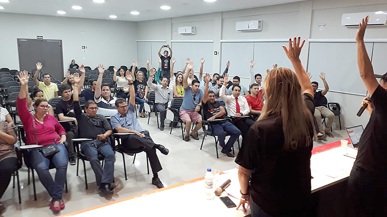 BANCÁRIOS DE RONDÔNIA DIZEM NÃO À PROPOSTA DESRESPEITOSA DOS BANQUEIROS E APROVAM PARALISAÇÃO DE DUAS HORAS NA SEXTA, 10 - News Rondônia