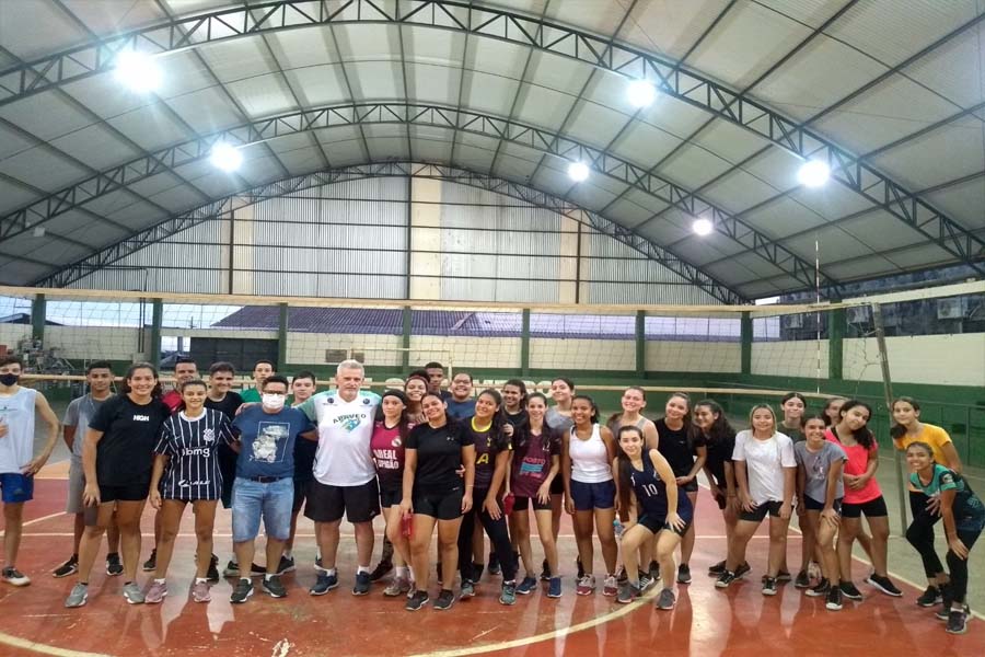Jaqueline Cassol incentiva a prática esportiva em Espigão D'Oeste - News Rondônia