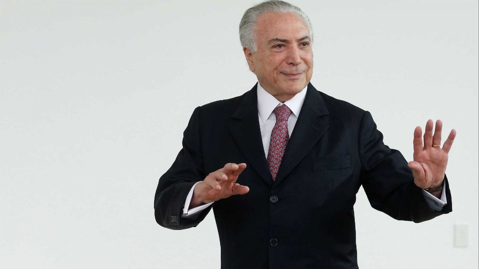 DENUNCIADO, TEMER DEVE TER MAIS 5 INVESTIGAÇÕES AO DEIXAR O PLANALTO - News Rondônia