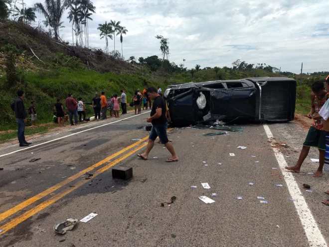 CANDIDATO A DEPUTADO DO ACRE SOFRE ACIDENTE DE CARRO NA BR-364 - News Rondônia